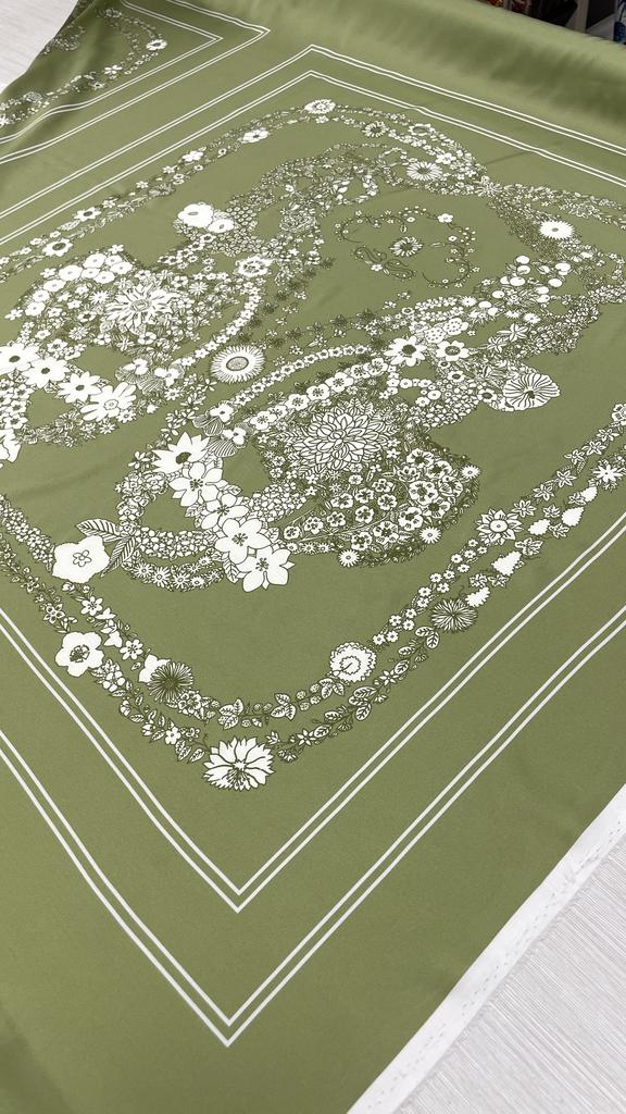 Шелк атласный с эластаном H.ermes  оливковый фон с цветами купон