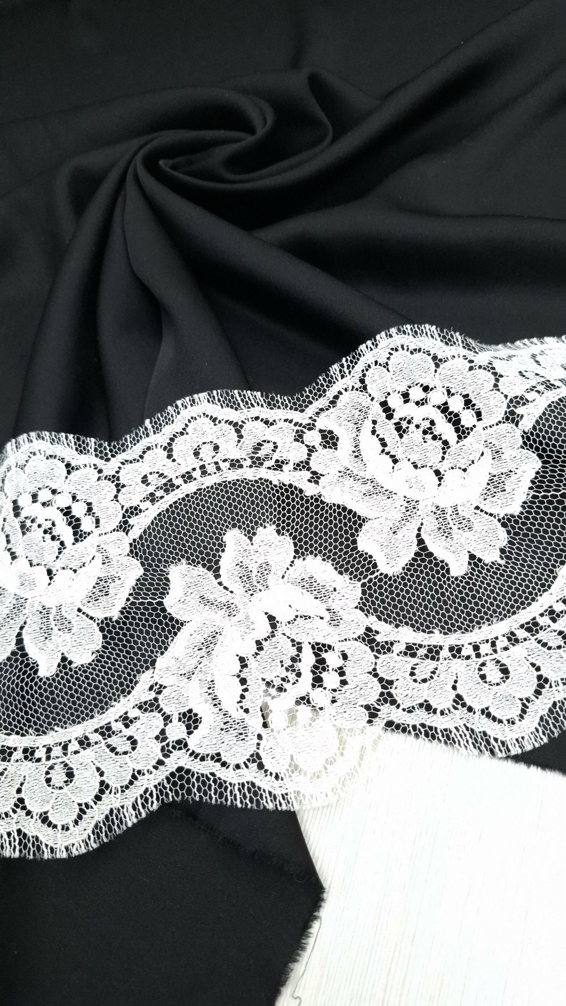 2.2м, 1,2м 2,45м Кружево DG молочного цвета