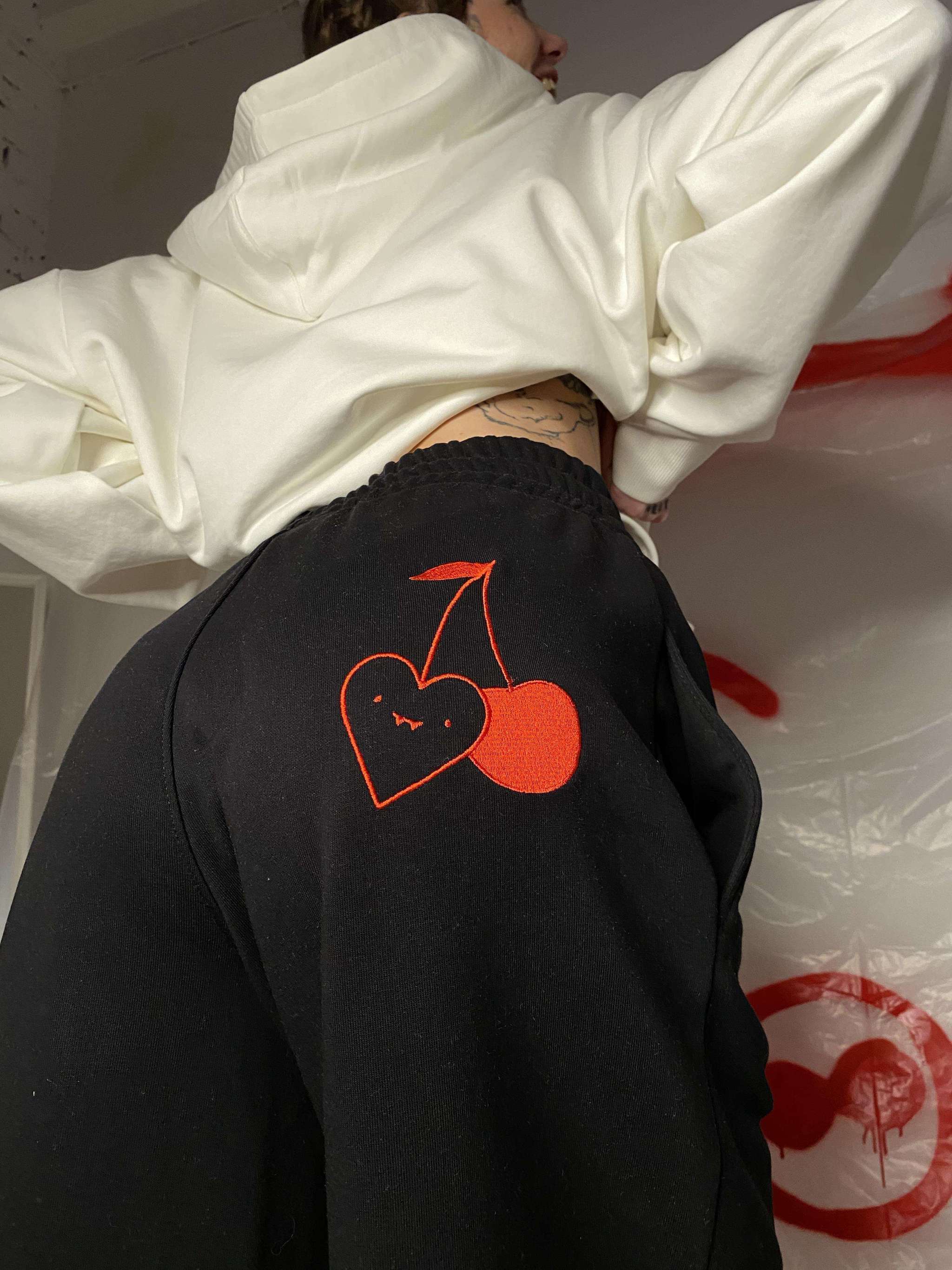 LOV ♡ pants (black)