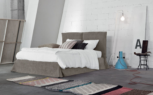 Miegamojo lova ,,Philip alto''