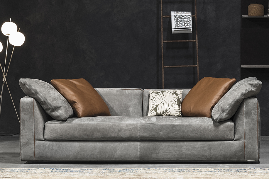 Moderni sofa ,,Olli''