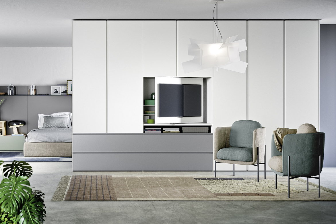 Moderni spinta ,,Gola TV''