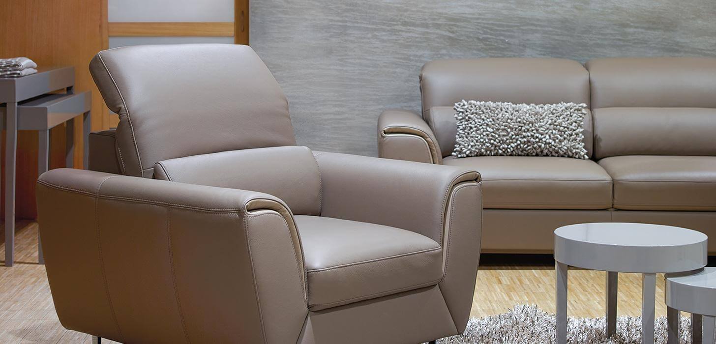 Modernus fotelis ,,Mezzo''