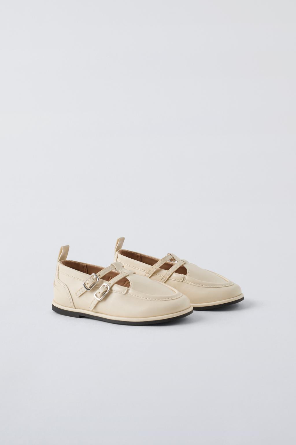 Туфлі з пряжками Екрю