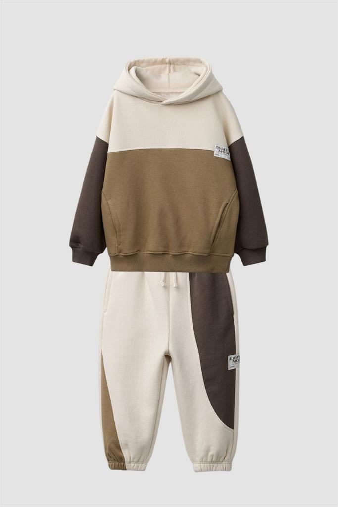 Костюм двійка Світло-бежевий