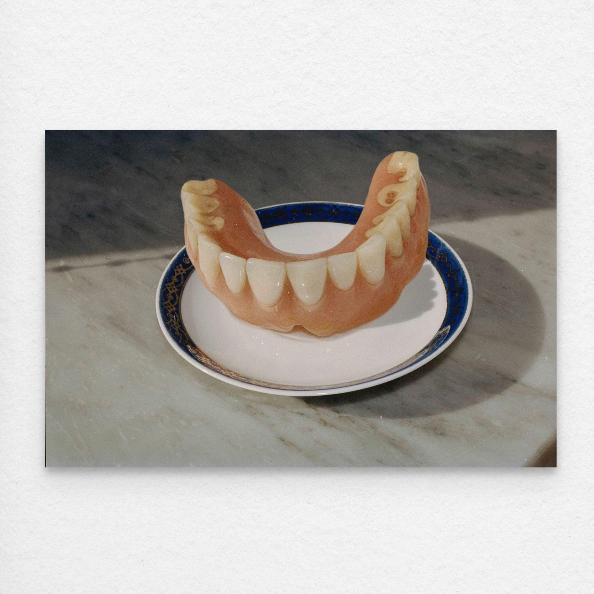 Lucid Dream: Giant Teeth