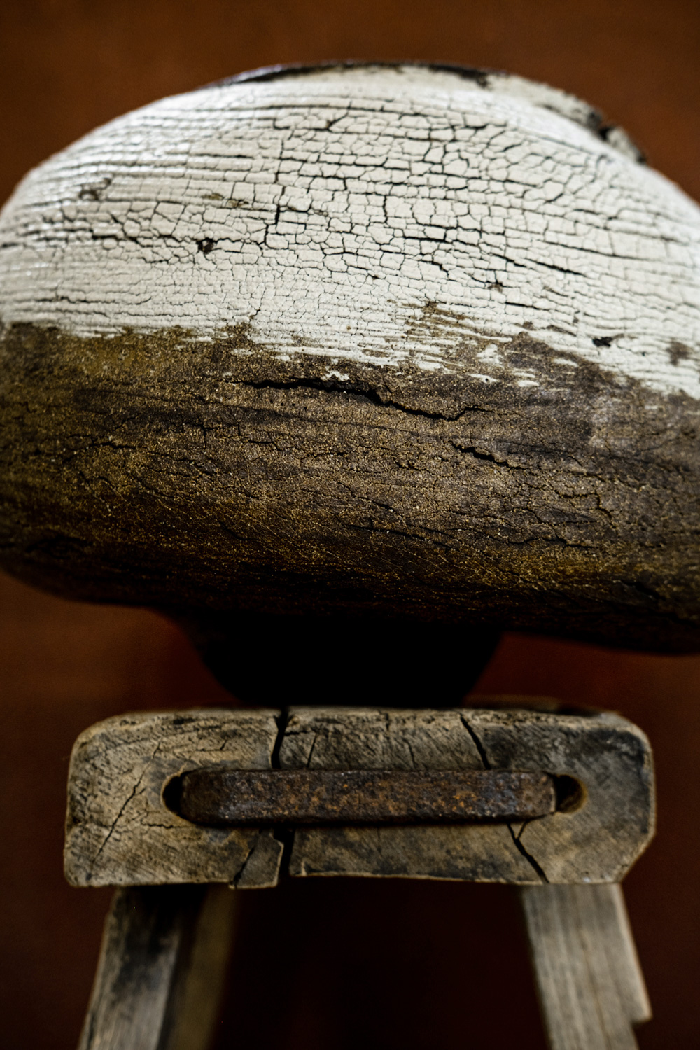 BLACK CLAY CRACKLE VASE