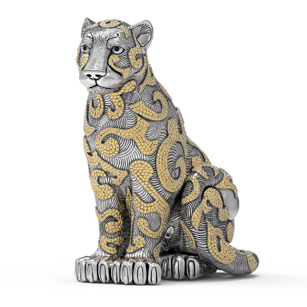 Unique black Tige