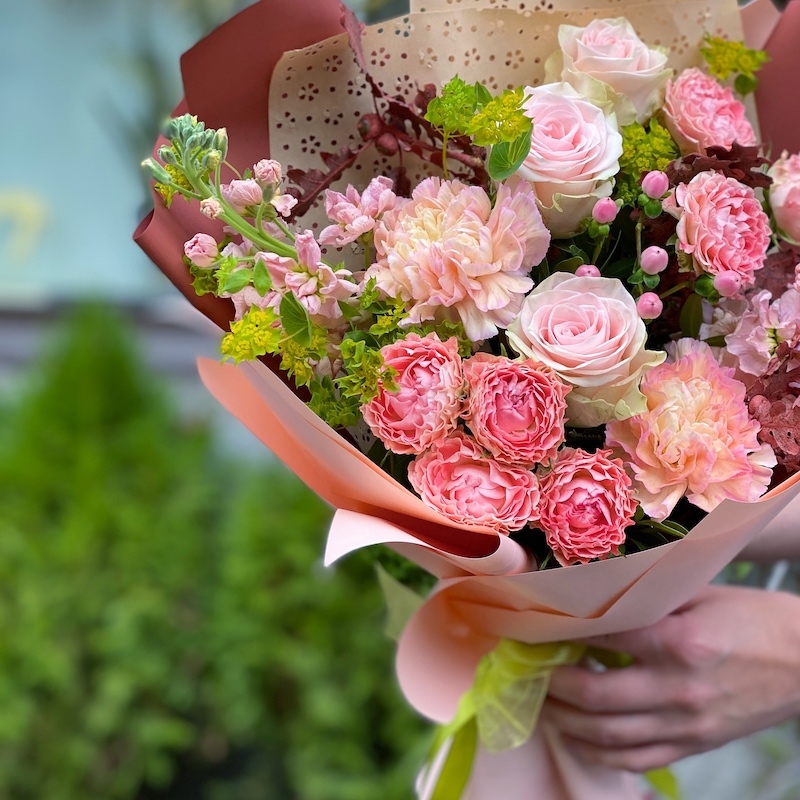 Красивый букет цветов в вазе - 80 фото