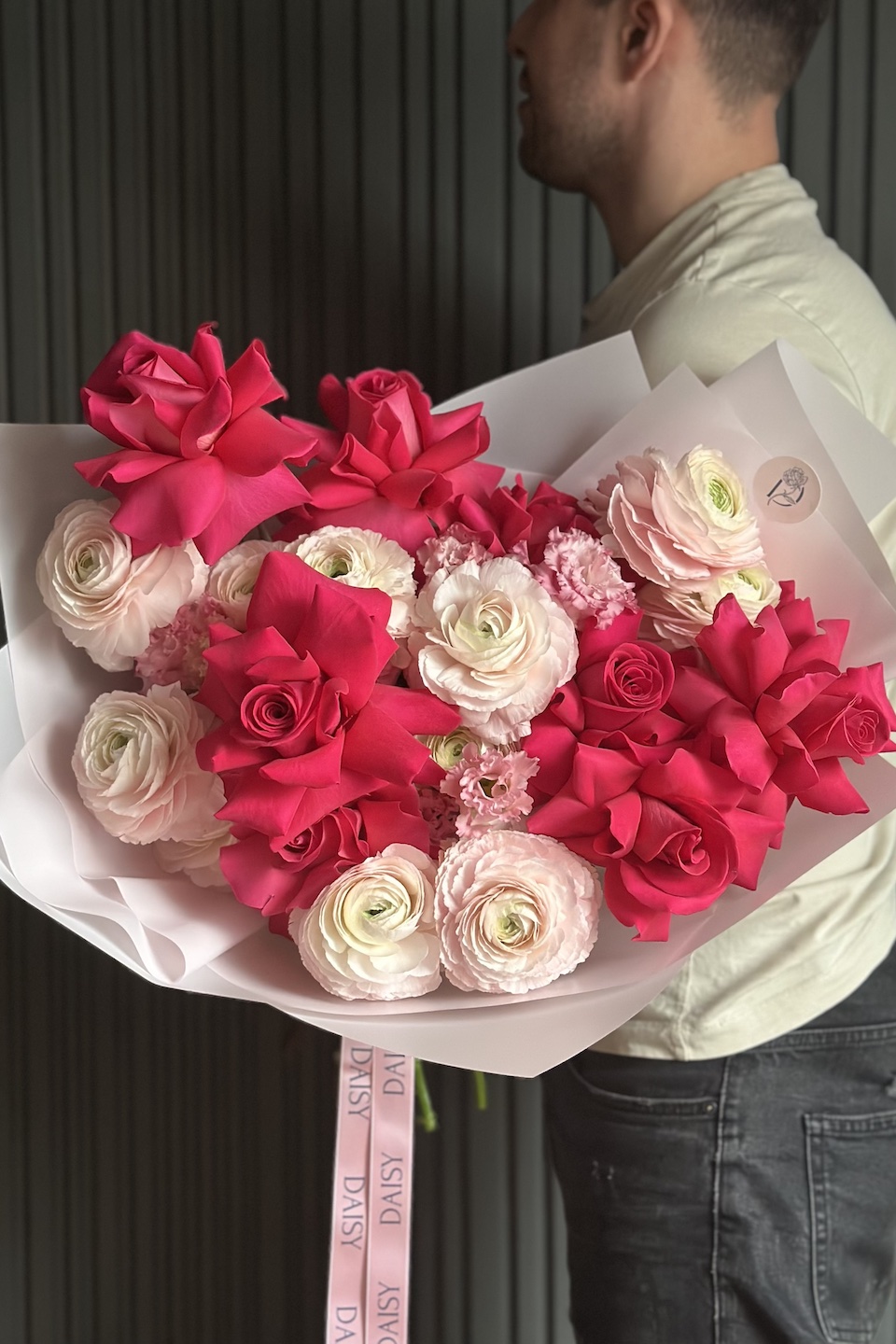 Daisy Special Strauß "Let me love you"