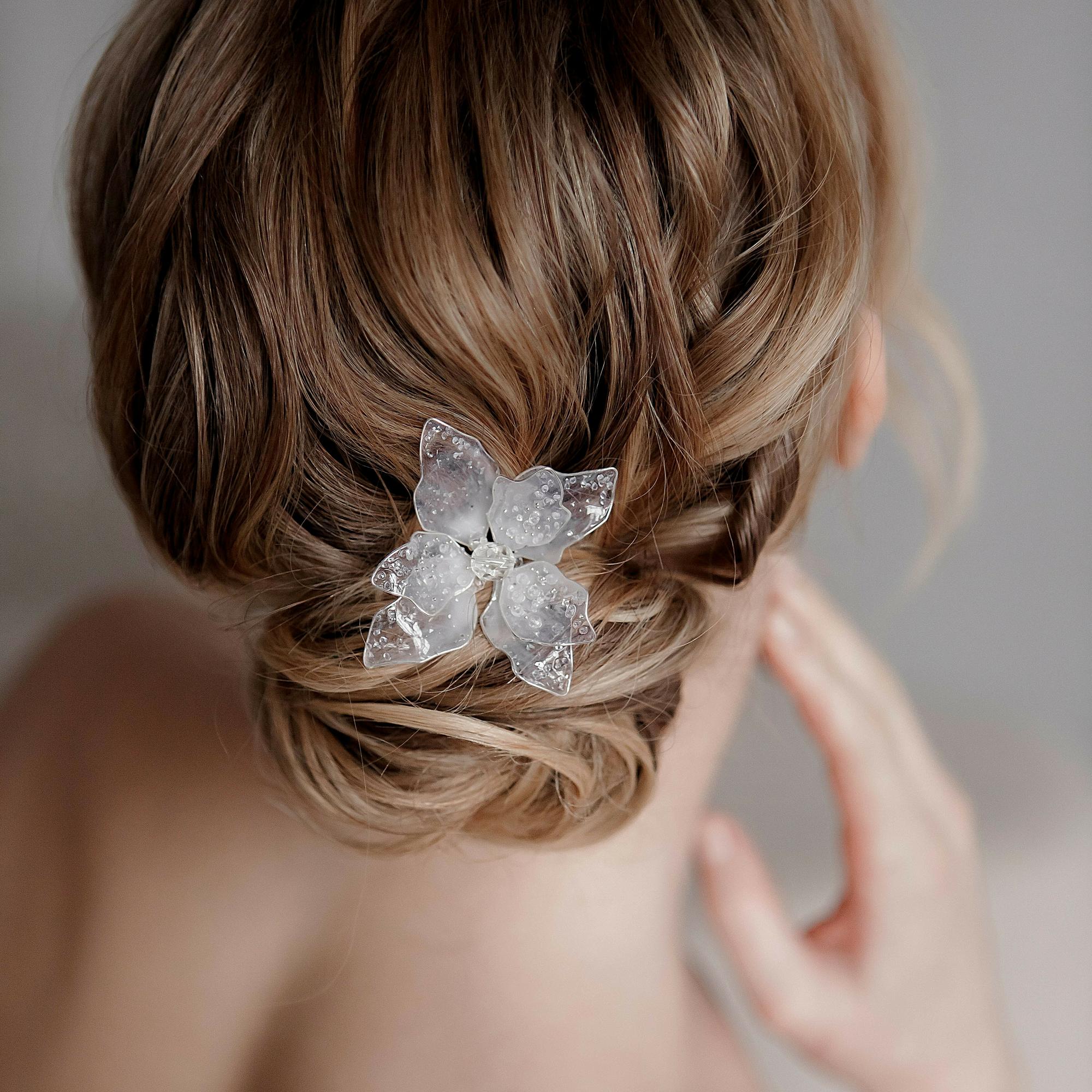 Как создавать свадебные украшения для волос своими руками