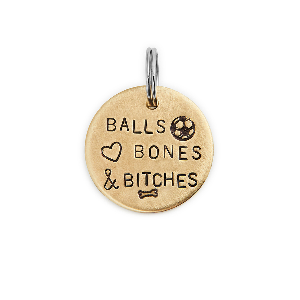 Серия ФРАЗЫ НА АНГЛИЙСКОМ > Адресник BALLS, BONES & BITCHES  (латунь/мельхиор, 25/32 мм) купить в интернет-магазине