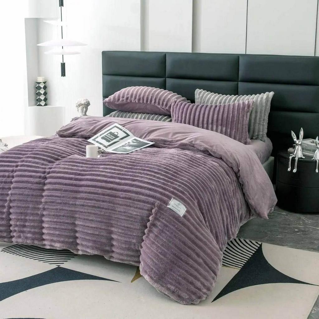 велюровое постельное белье светло-фиолетового цвета