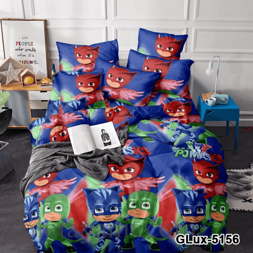 детское постельное белье герои в масках на синем фоне