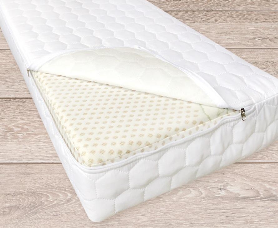 чехол на матрас микрофибра белого цвета