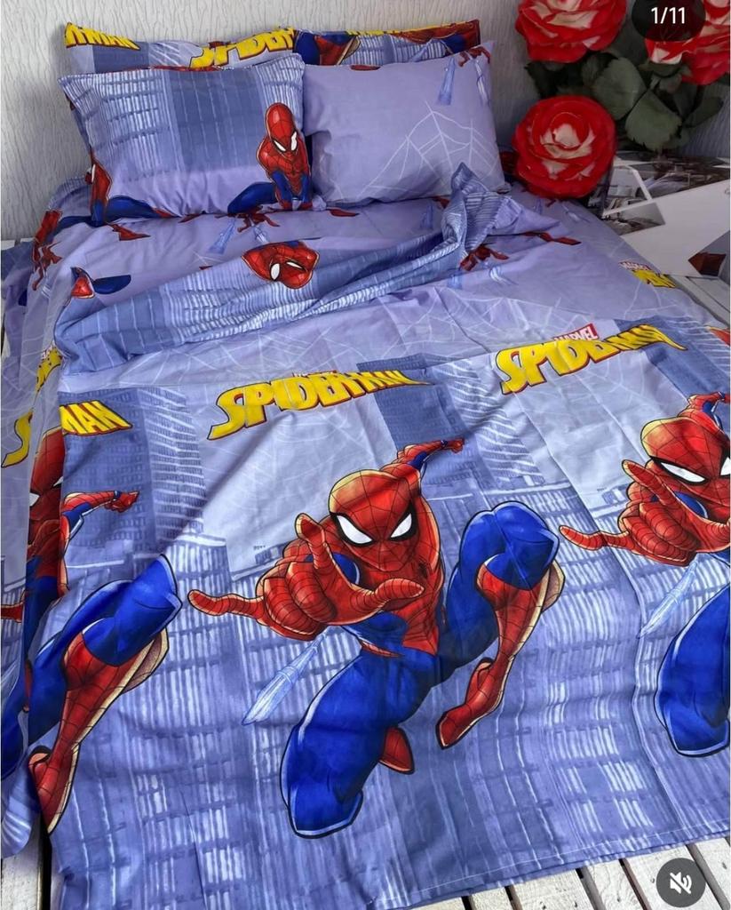 постельное белье спайдермен на голубом фоне