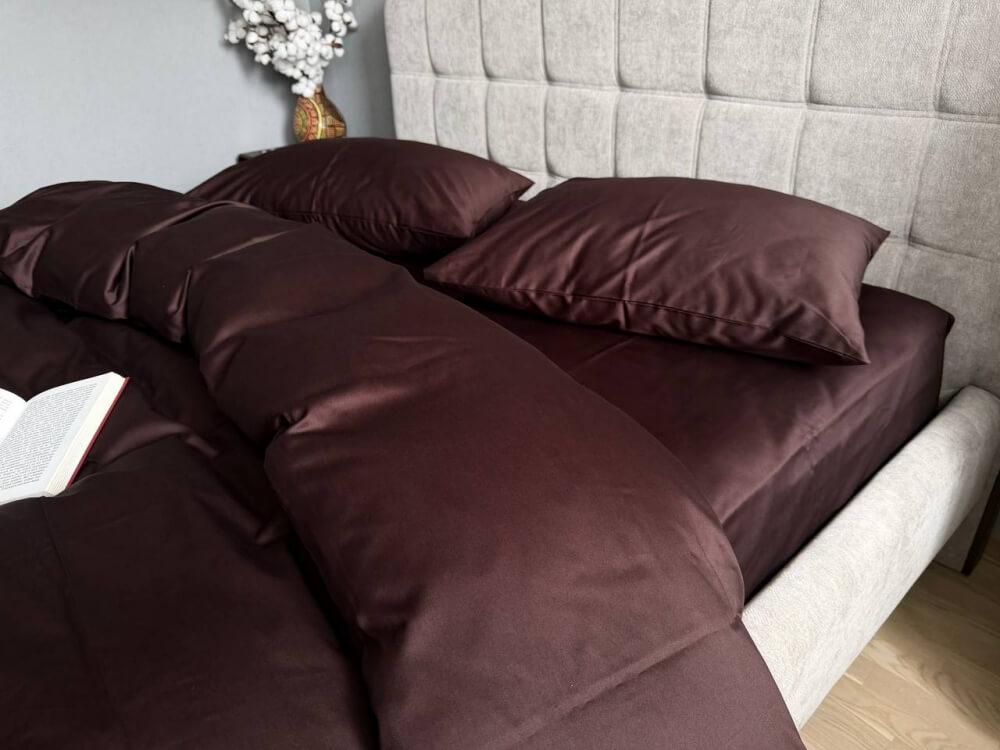 однотонное постельное белье сатин темно-коричневого цвета фото 1