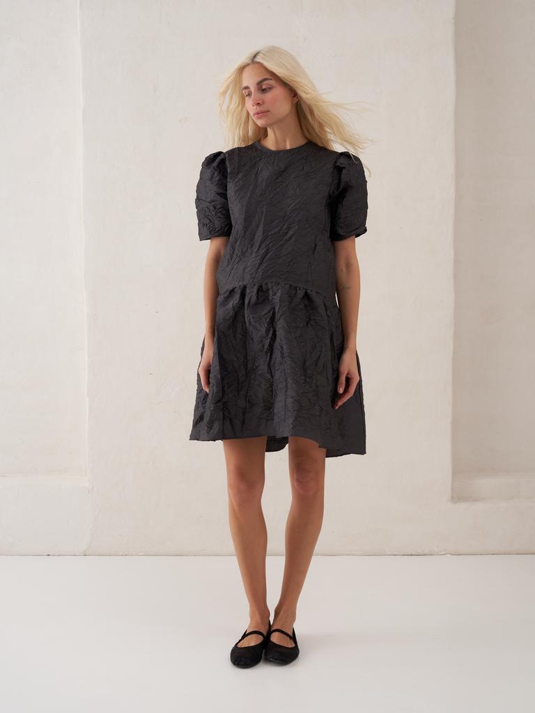 Платье серое