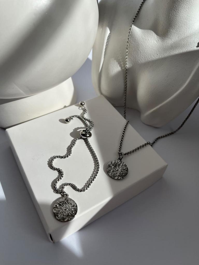 Набір ланцюжок та браслет із підвіскою у вигляді монети