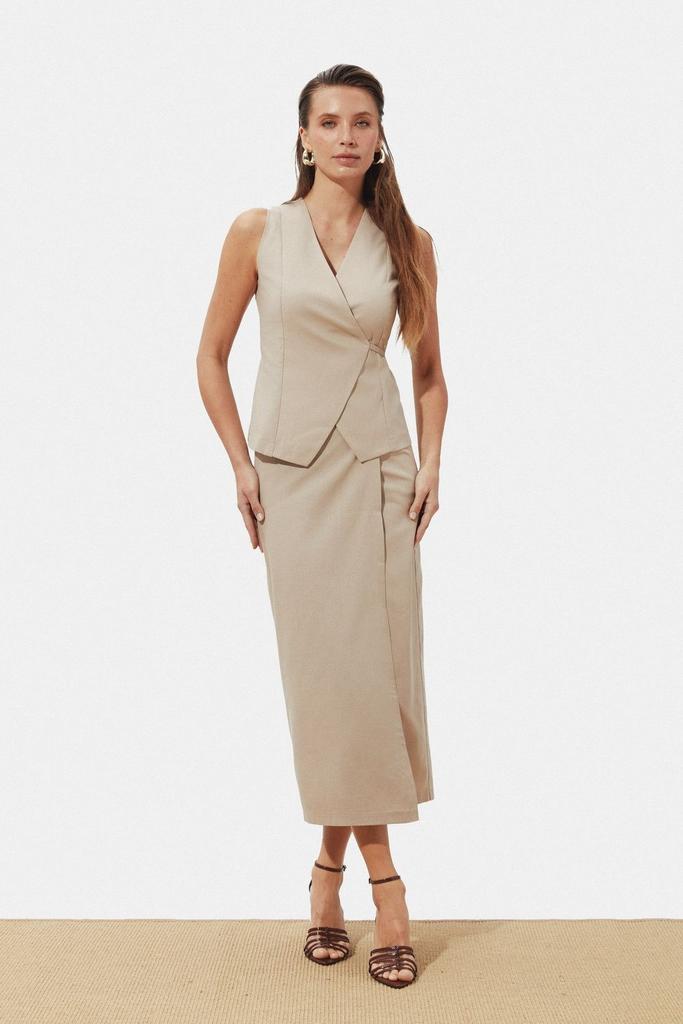 Жилет  лляний бежевого кольору №2