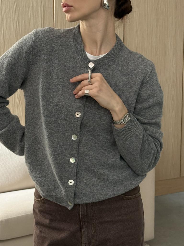 Кардиган сірий із вовни мериноса та кашеміру