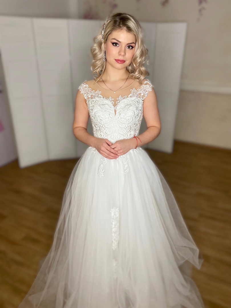 Свадебное платье Mell в СПб - купить недорого в салоне Robe Blanche