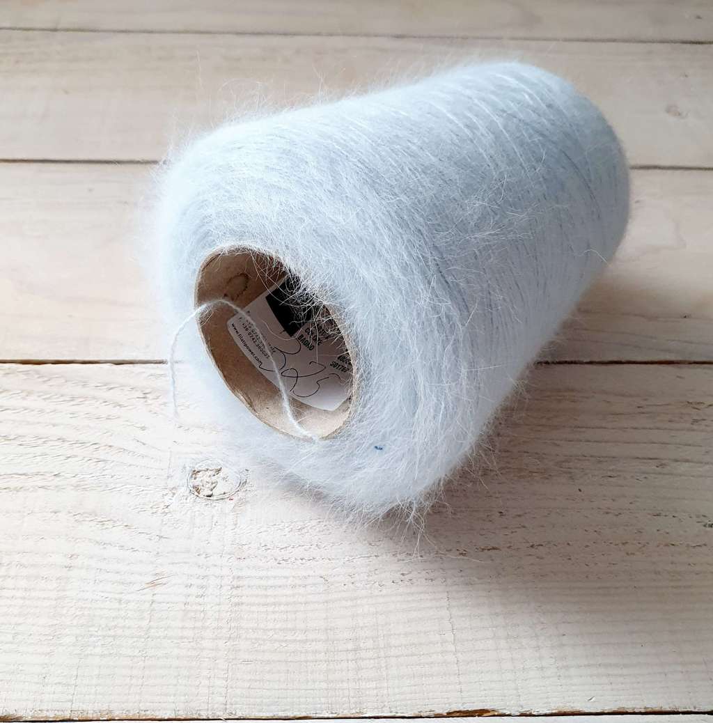 Wool Yarn > Angora Wool Filati 90% blue Buy from e-shop