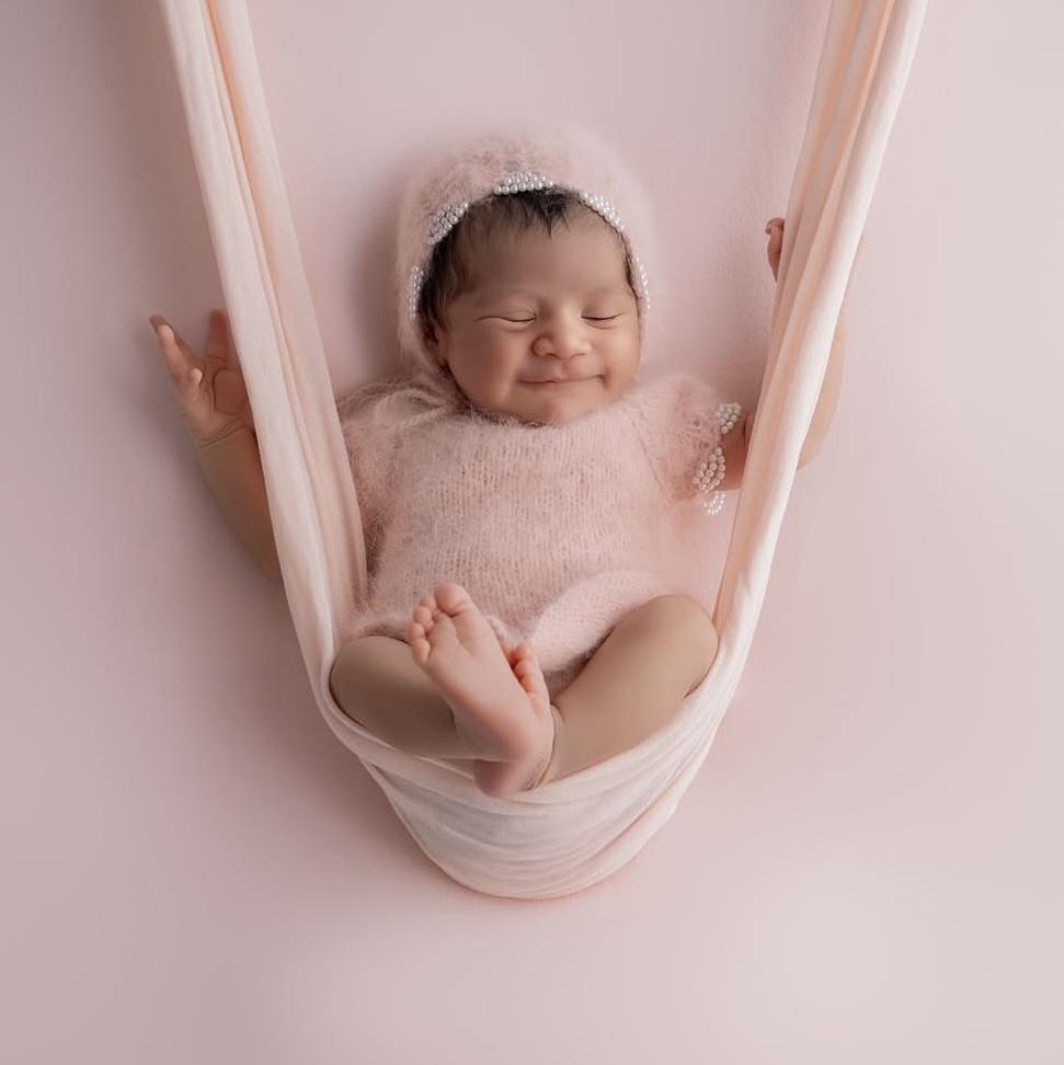 Body with drop neckline, pearls and skirt