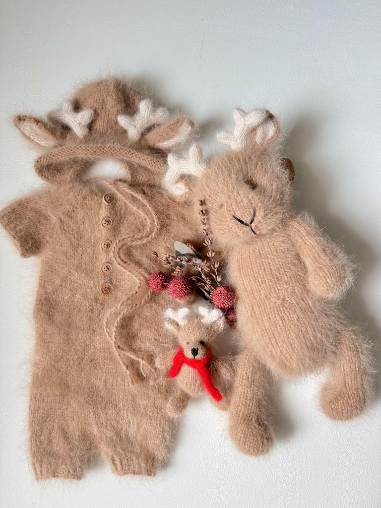 SET little and big  Deer