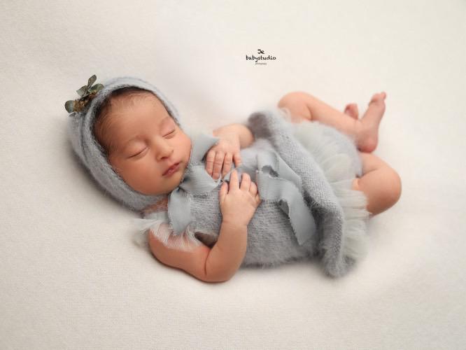 Body  with skirt and tulle