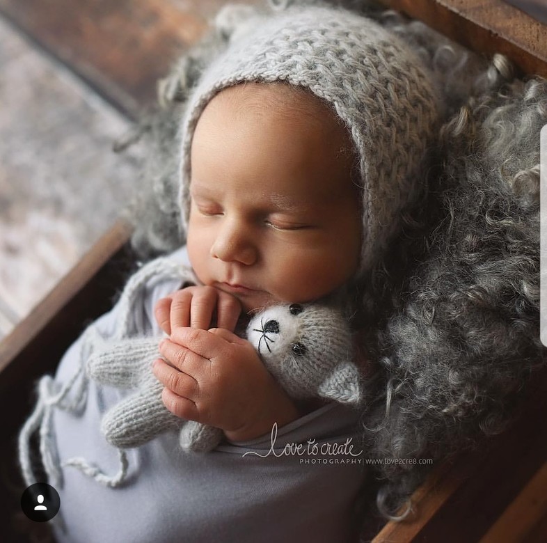 Hat with cord and weave pattern