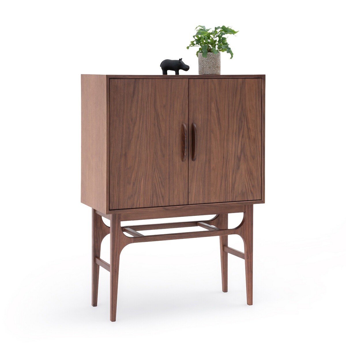 Мебель для бара из орехового дерева