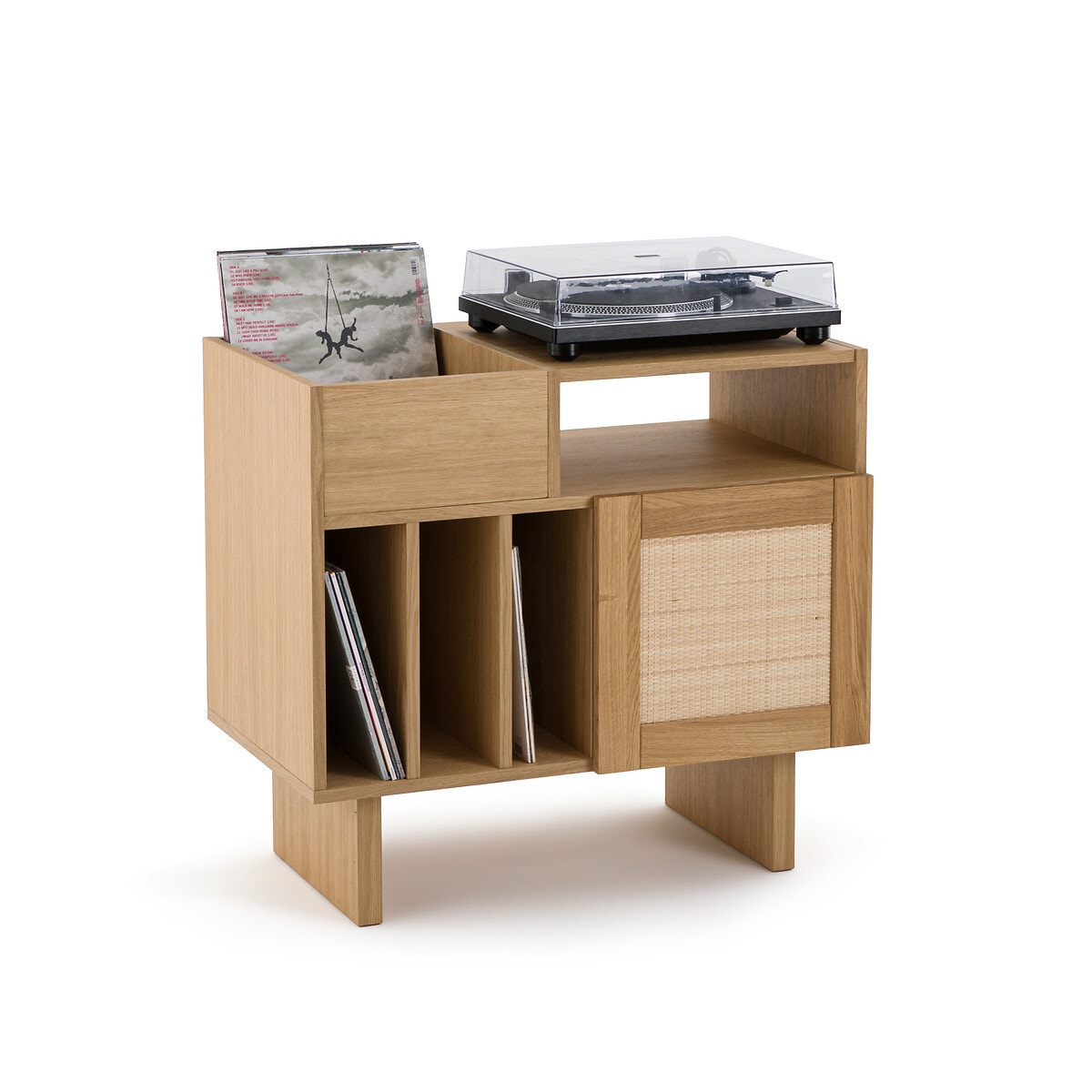 Шкаф для винила из дуба и плетения