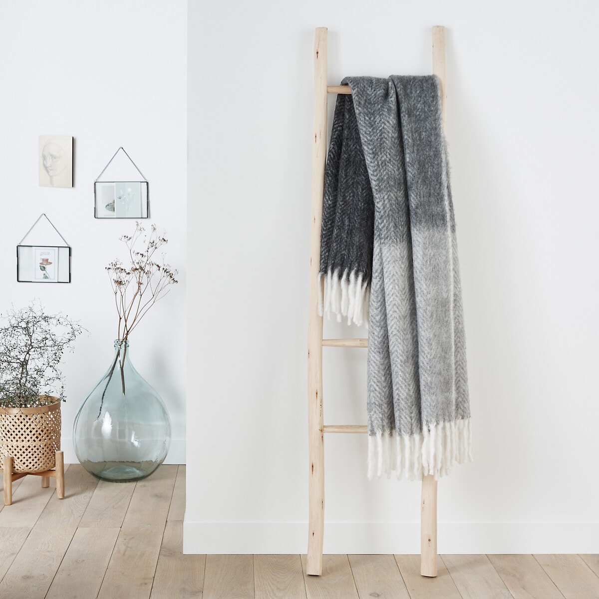 Плед теплый с зигзагообразным рисунком