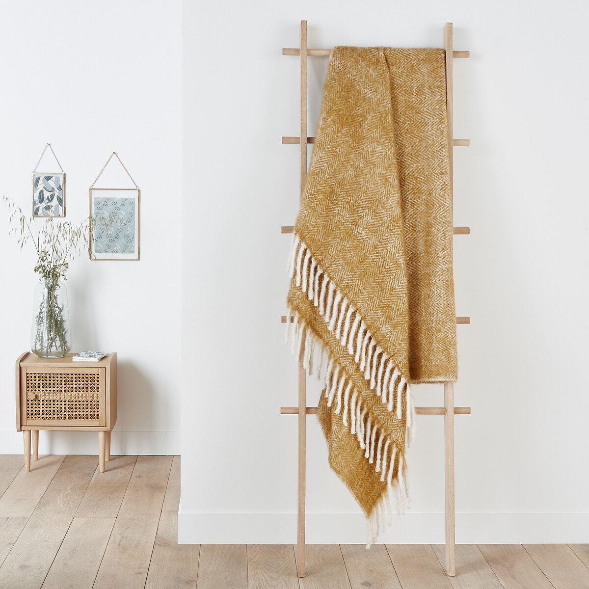 Плед с зигзагообразным узором