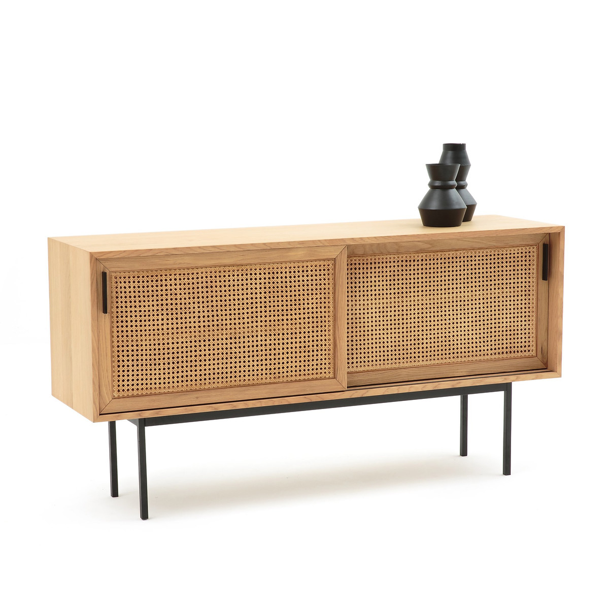 Тумба из дуба с плетеными вставками