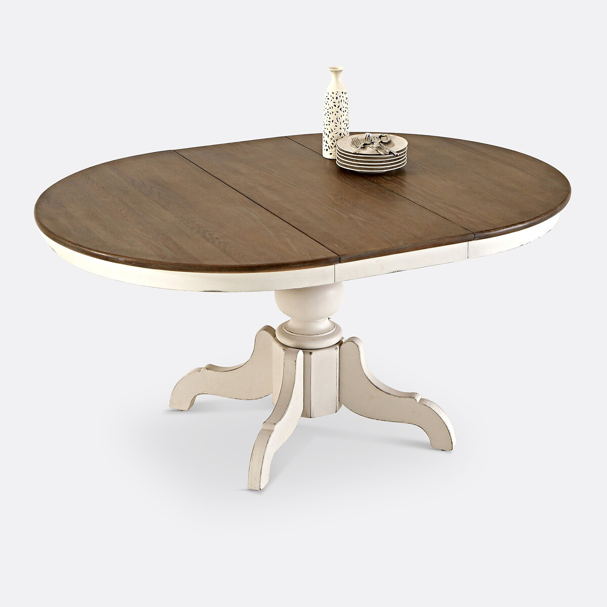 Обеденный стол с удлинениями на 4-8 персон