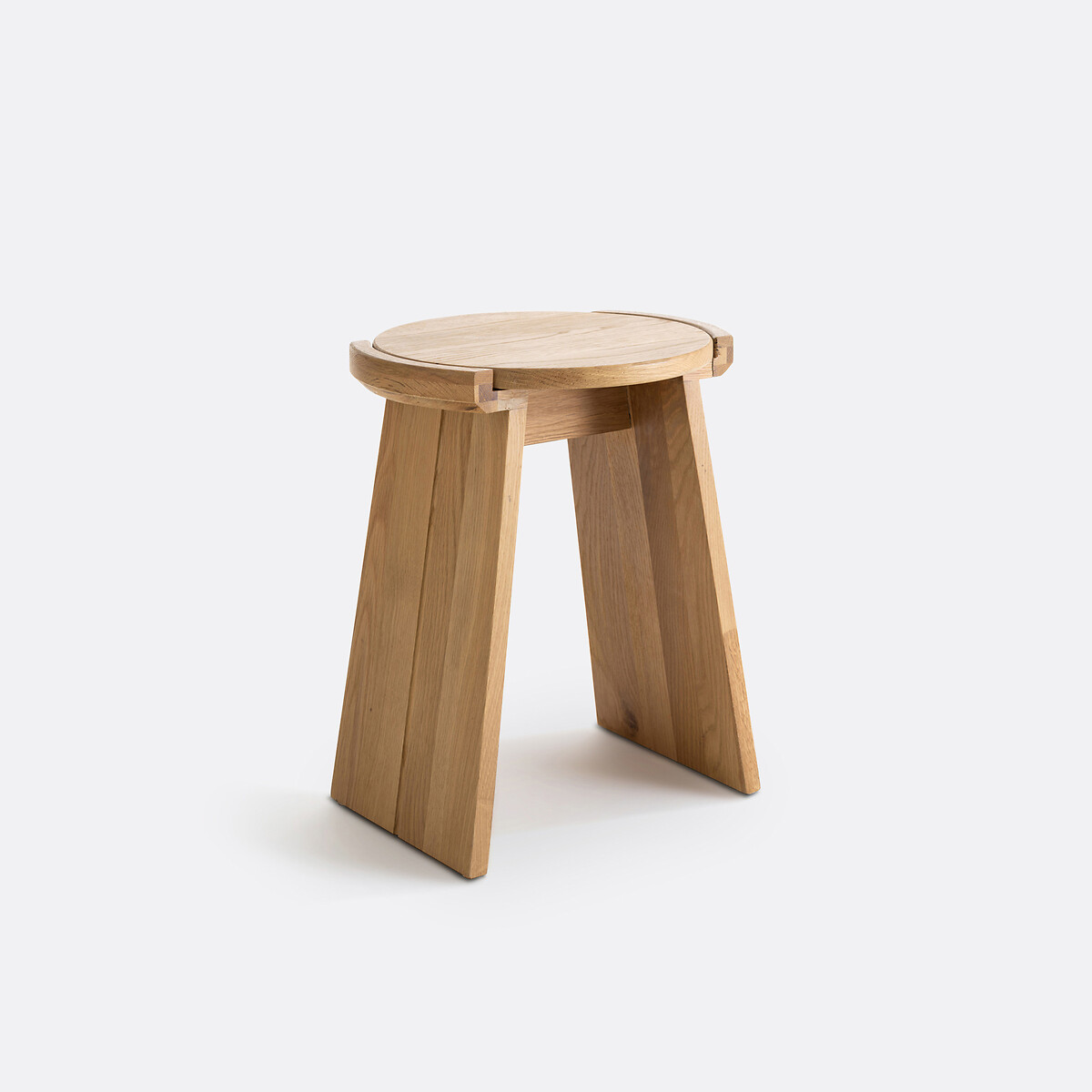 Стол диванный из массива дуба