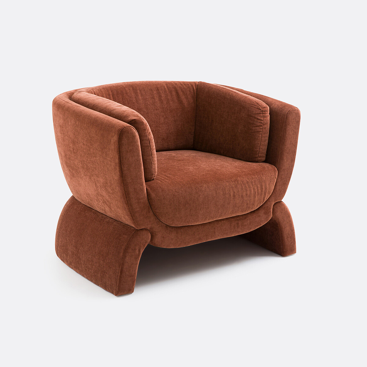 Кресло из фактурной ткани