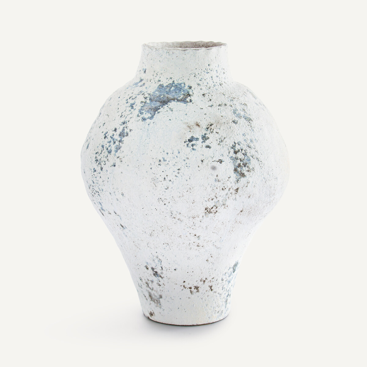 Керамическая ваза с эффектом состаренности