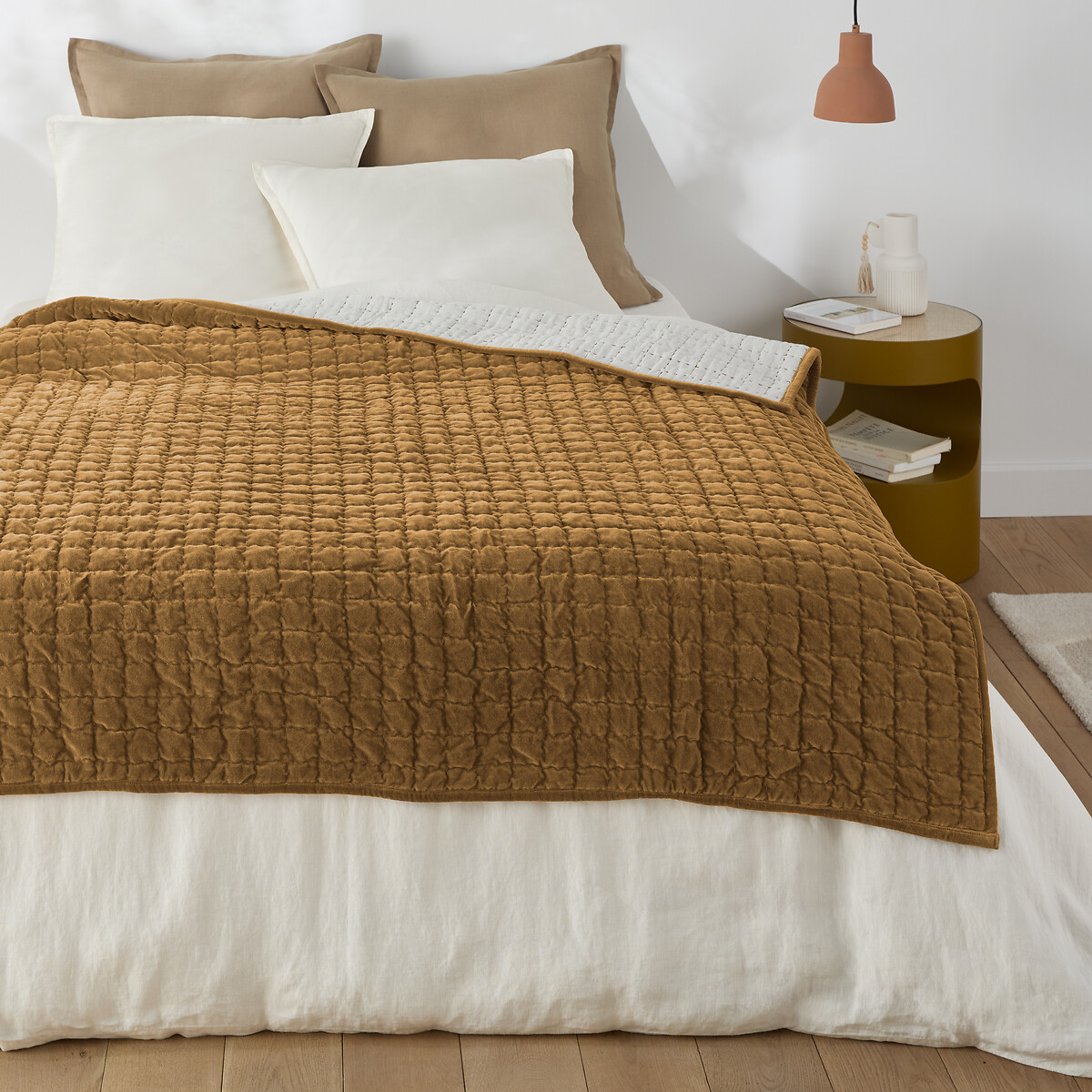 Стеганое одеяло из хлопкового велюра (150*150)