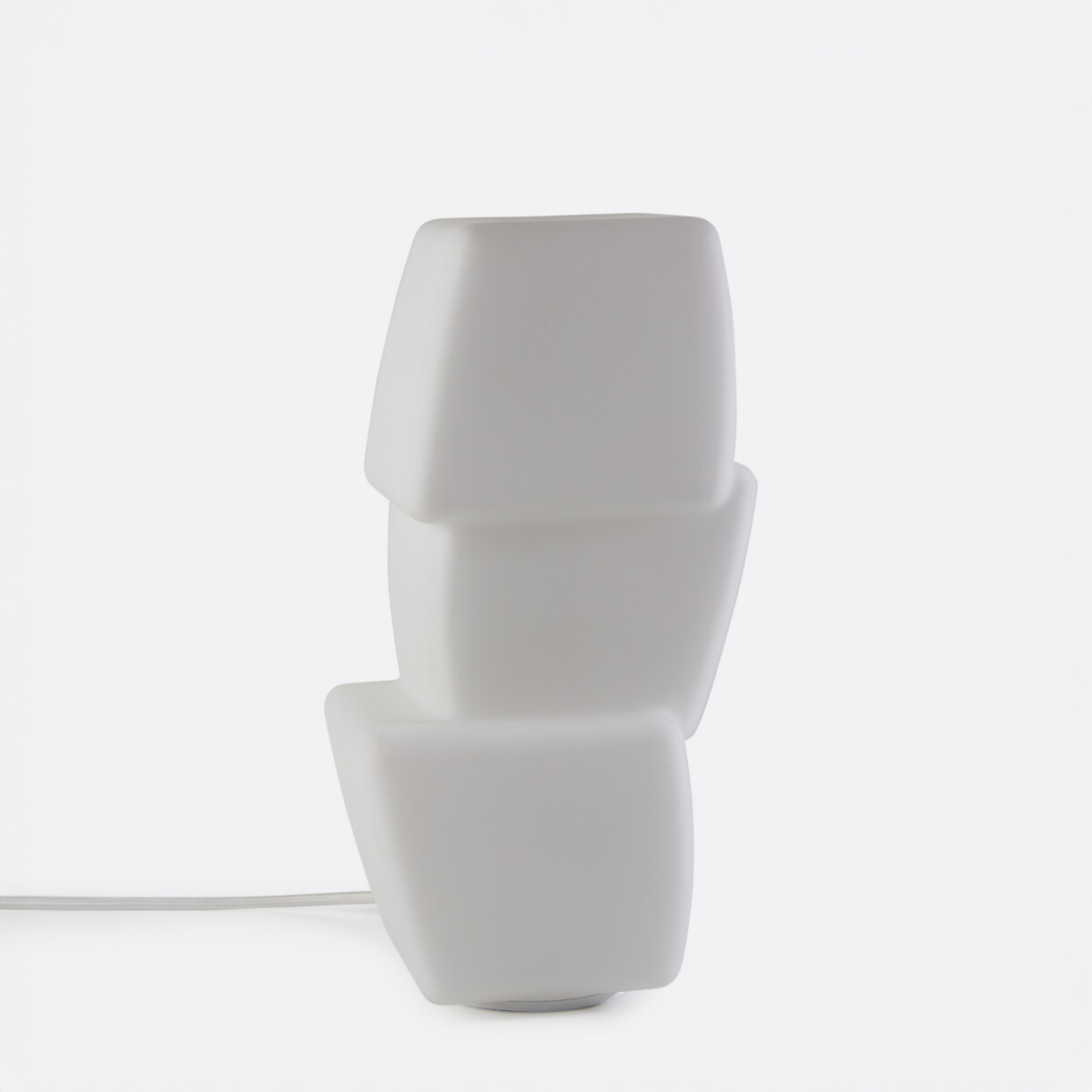 Настольная лампа из опалового стекла