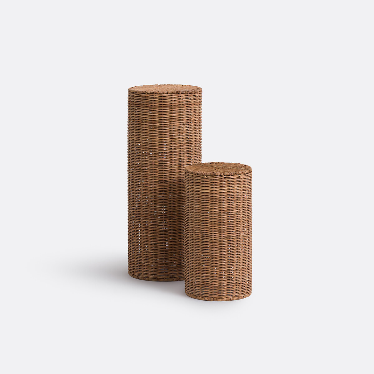 Комплект из 2 приставных столиков из ротанга