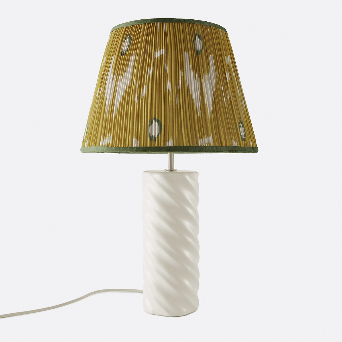 Керамическая настольная лампа