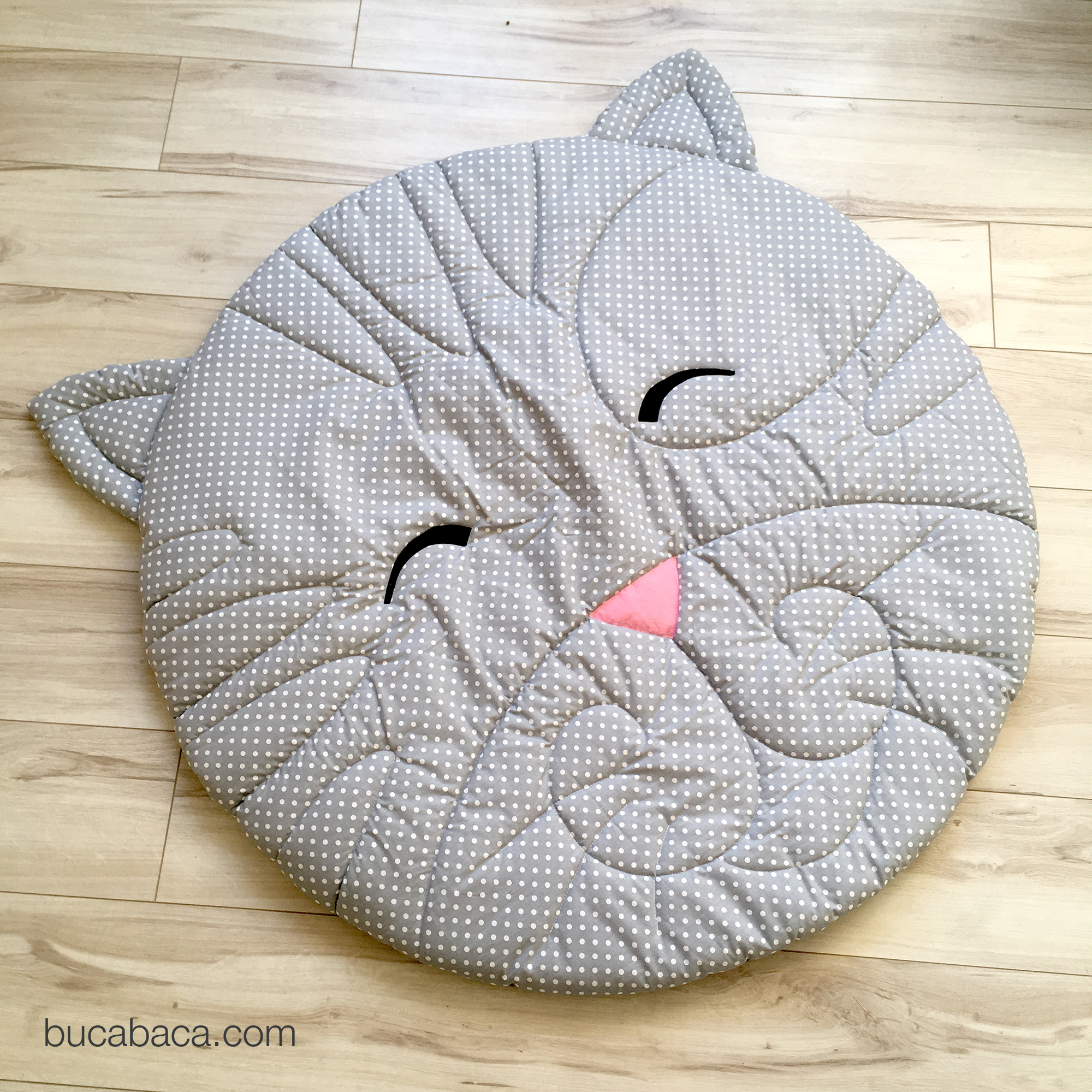 Коврик-котик серый