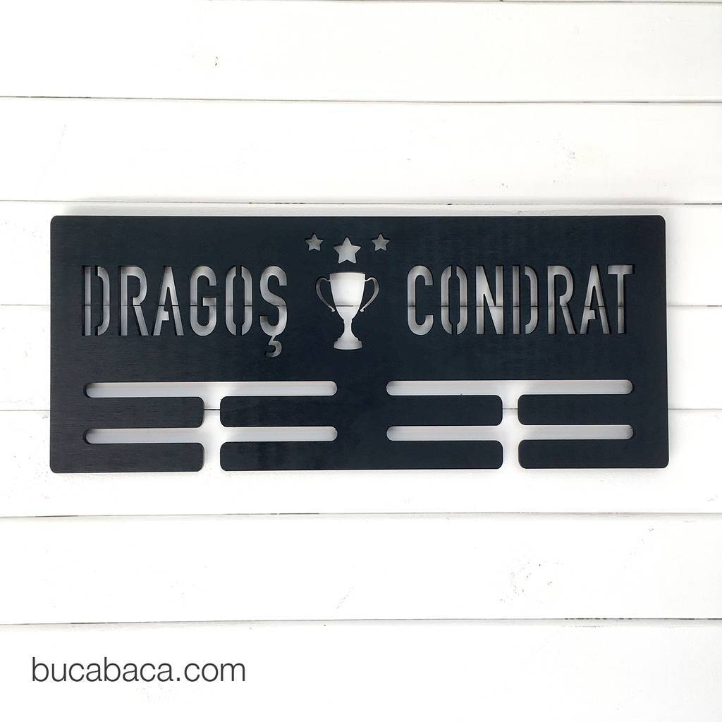 Медальница кубок