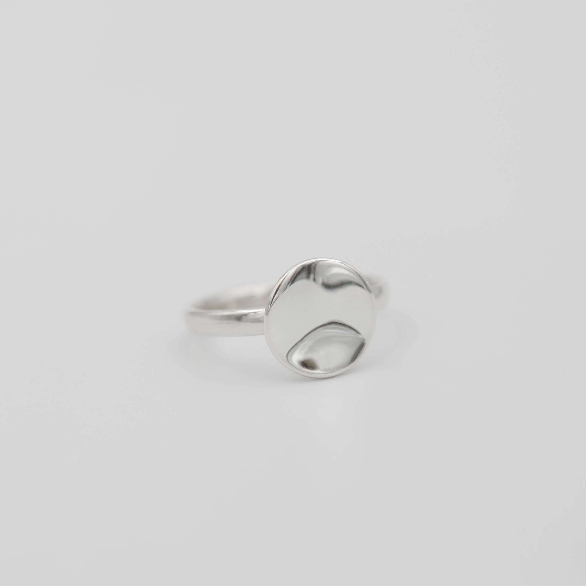 Серебряное кольцо 2P554