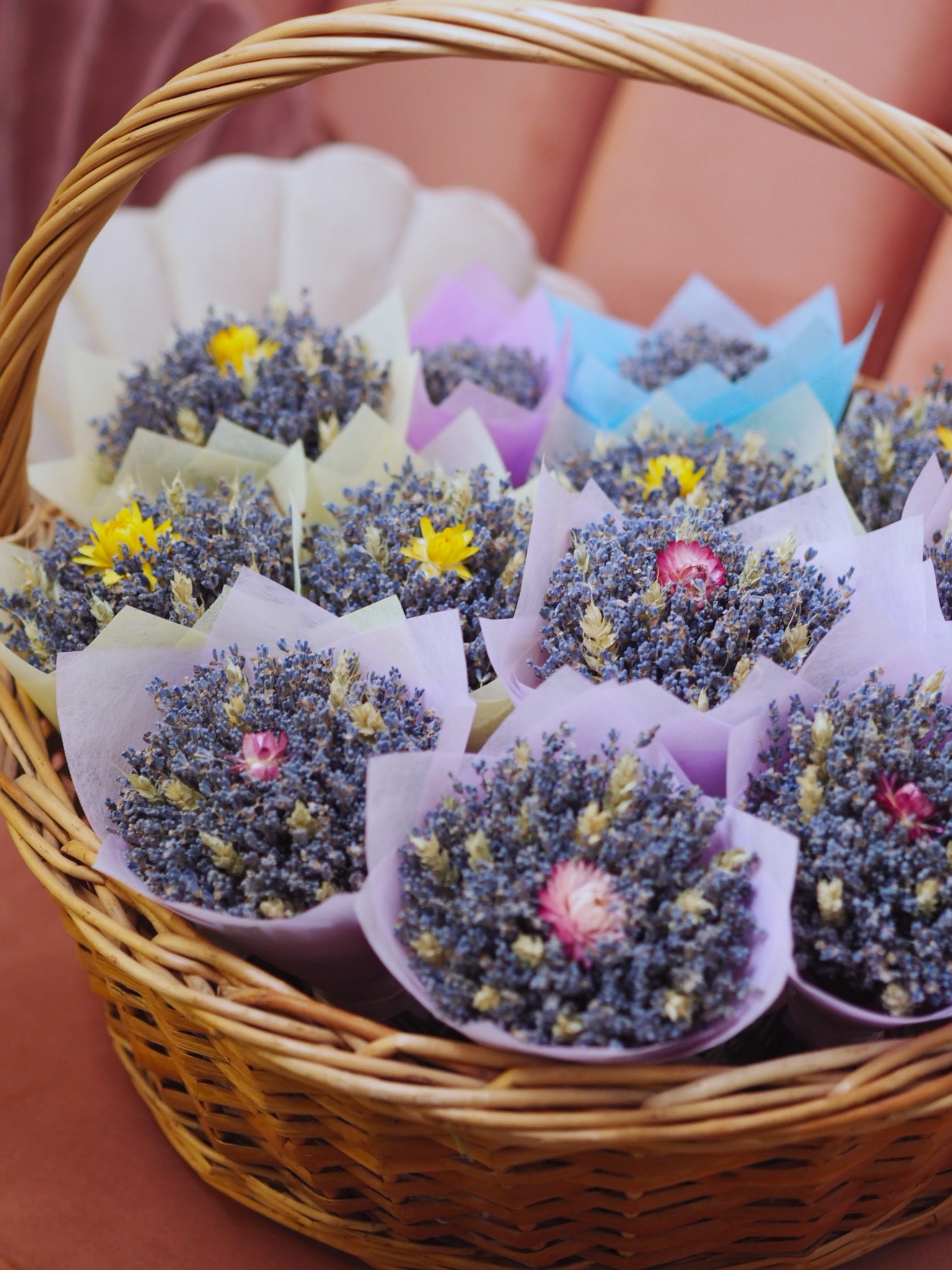 букет презент. букет present. букет презент. подарок букет для женщины своими руками. букет презент.