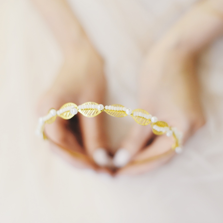 Ободок из коллекции "Богиня золотой листвы” Ivy