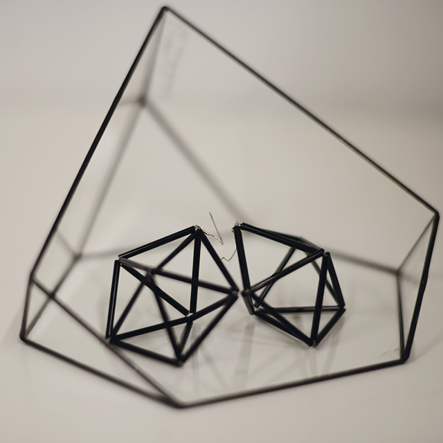 Геометрические серьги